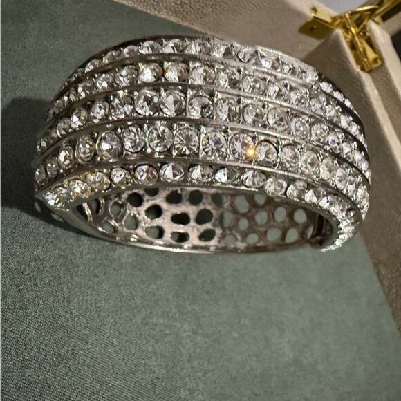 WIDE SILVER RHINESTONE HINGED CUFF BRACELET – 2.5” x 2.7” STATEMENT BANGLE - Picture 9 of 17